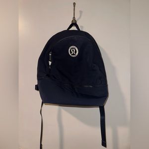 Lululemon 22L backpack